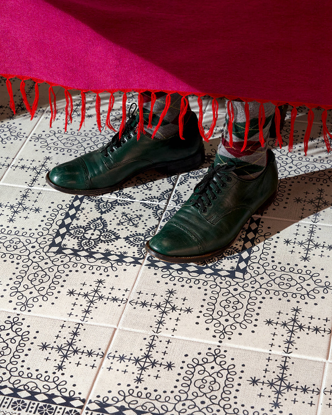 Reina | Tassel Corner